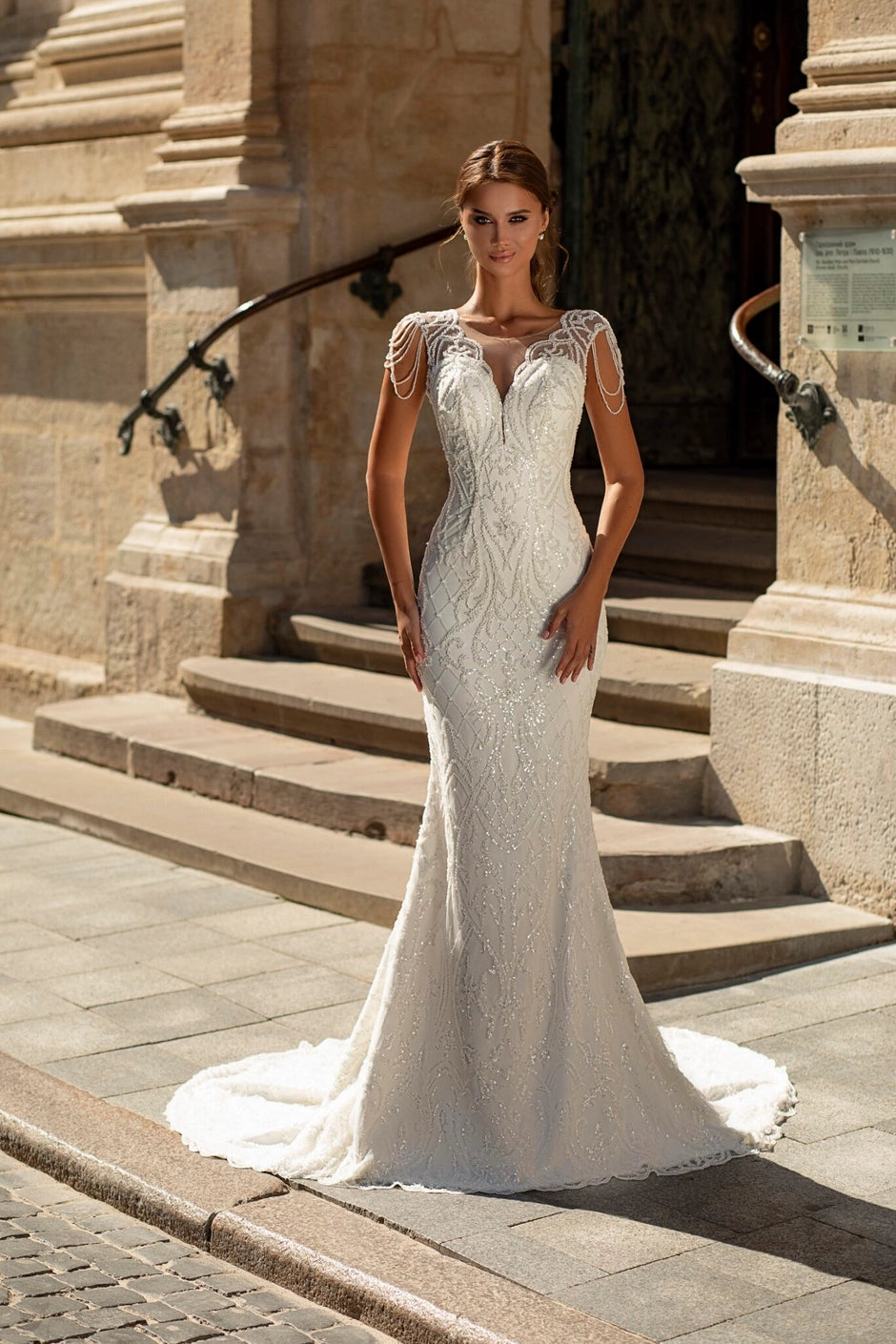930 Loredana Wedding Gown