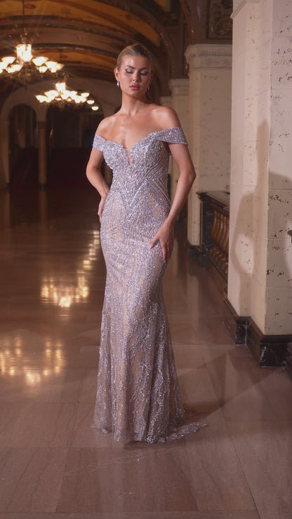CD693 Sweetheart Neckline