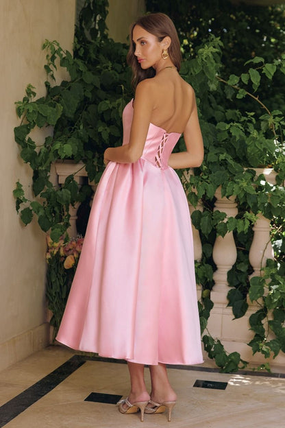 T822 Midi Gown
